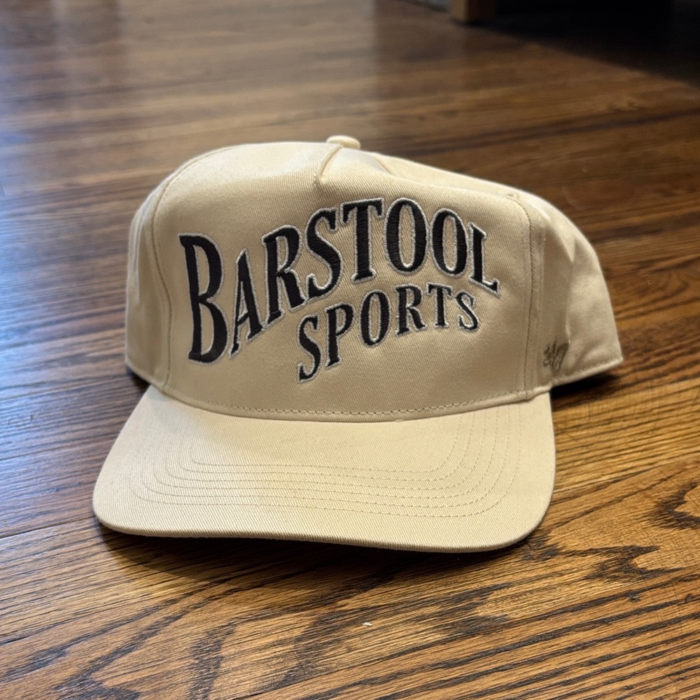 Barstool Sports x ‘47 Hitch SnapBack Hat tan